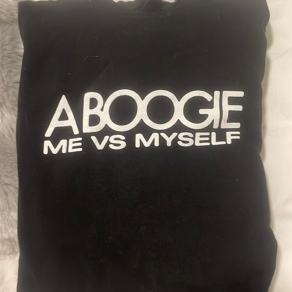 aboogie concert hoodie. worn a few times in good shape